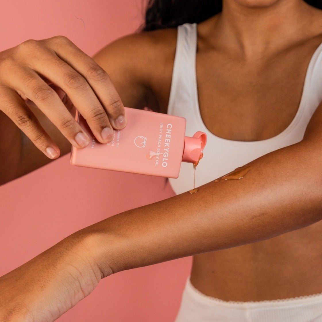 CheekyGlo Juicy Peach Body Oil - Cheeky Glo
